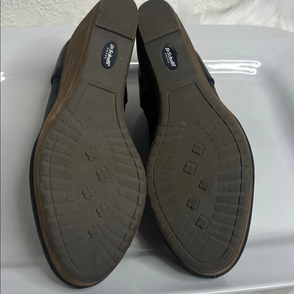 Dr. Scholls step out